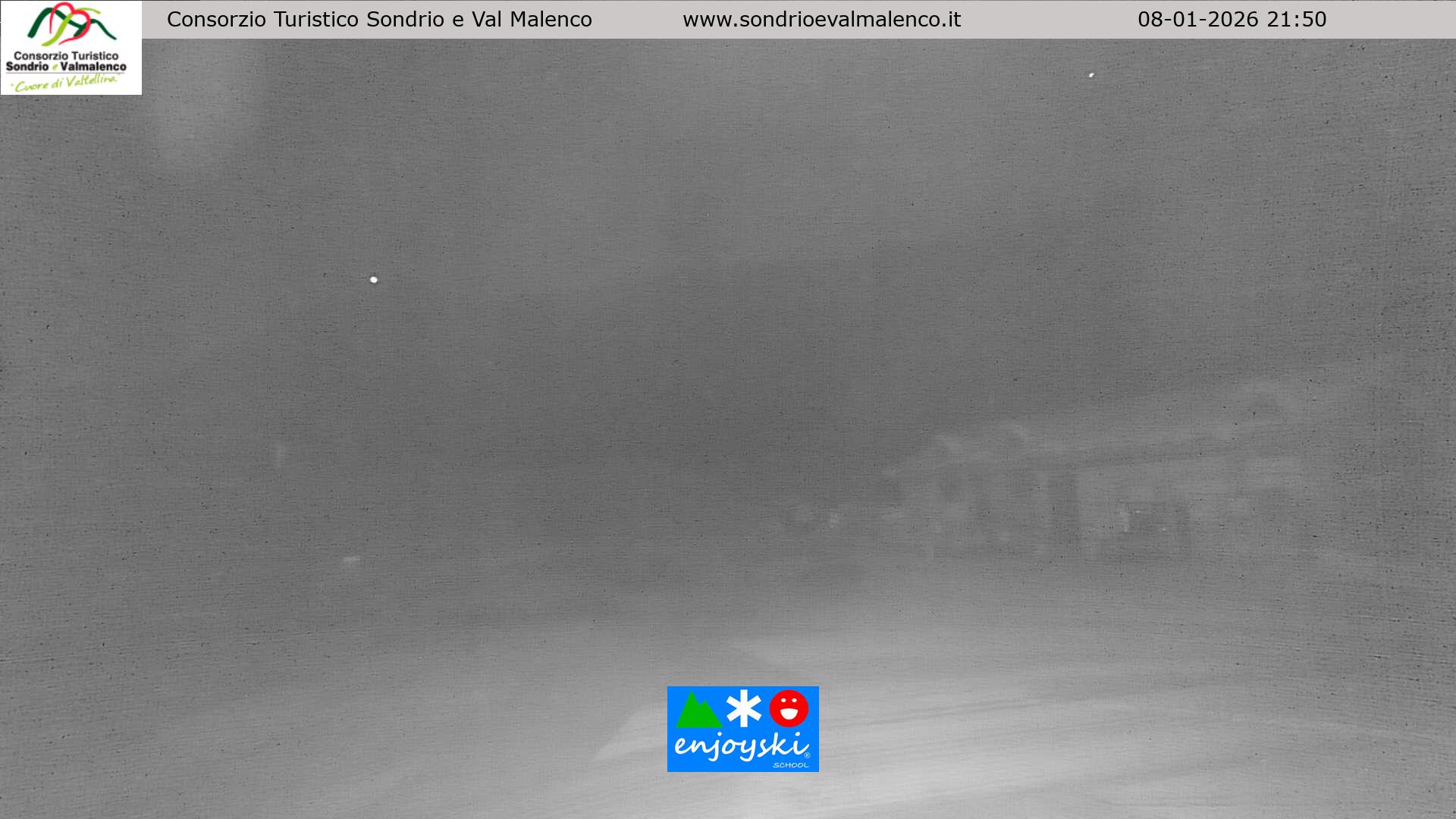immagine della webcam nei dintorni di Montagna in Valtellina: webcam Chiesa in Valmalenco